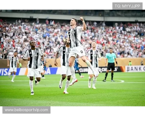 尤文图斯俱乐部历史回顾与辉煌成就分析